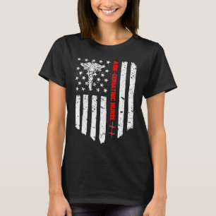 Camiseta Enfermeira Geriátrica Ajudante Bandeira Americana
