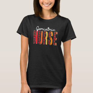 Camiseta Enfermeira Geriátrica Xadrez Vermelho Amor Coração