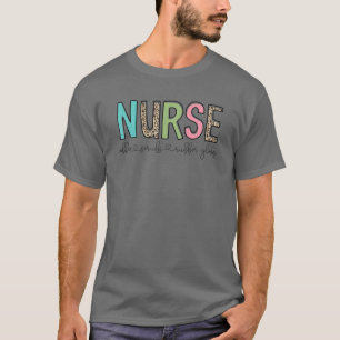 Camiseta Enfermeira-leopardo Café Esfrega Rubber Glovers En