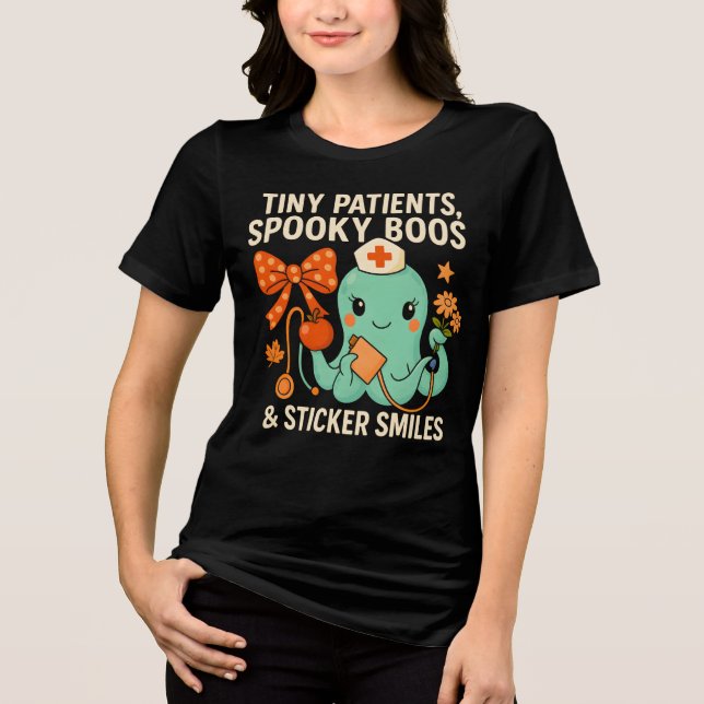 Camiseta Enfermeira Pediátrica em Cubo Octopus de Halloween (Frente)