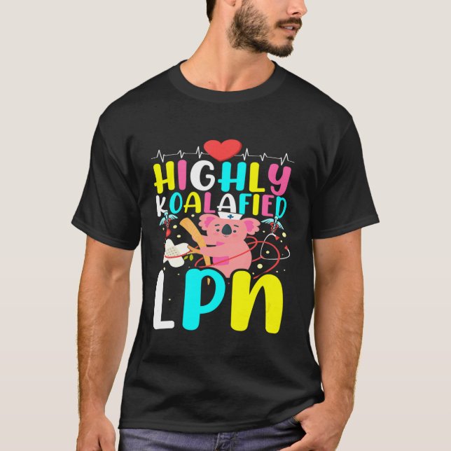 Camiseta Enfermeira Prática Licenciada Do Urso Koala Koala  (Frente)