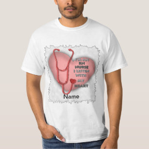 Camiseta Enfermeira Registrada Coração Vermelho RN