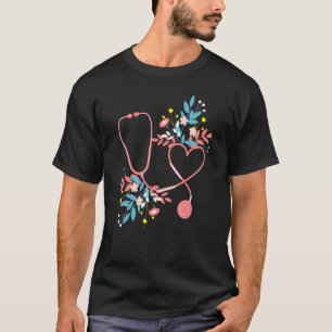 Camiseta Enfermeira Registrada Flor do Coração Scrubs Ama E