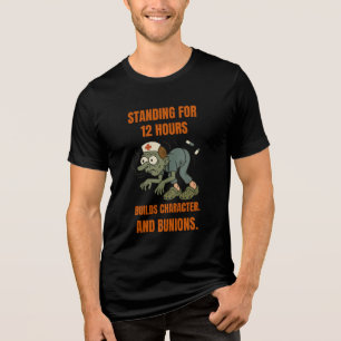 Camiseta Enfermeira Zombie Engraçada Sarcástica 12 Hrs. Hum