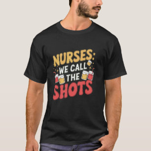 Camiseta Enfermeiras Nós Tomamos as Rédeas - Citação Forte