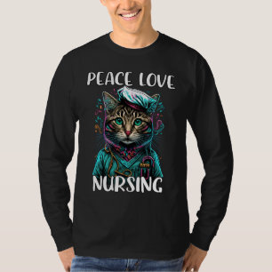 Camiseta Enfermeiro Bonito Cat Peace Love Enfermando RN & L