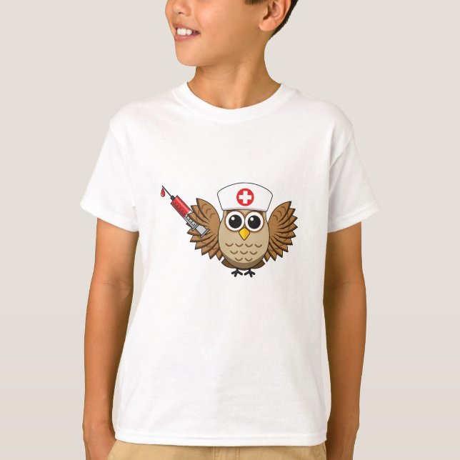 Camiseta Enfermeiro Bonito com Cartoon da Seringa (Frente)