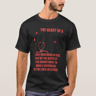Camiseta Enfermeiro De Diálise O Coração De Uma Enfermeira