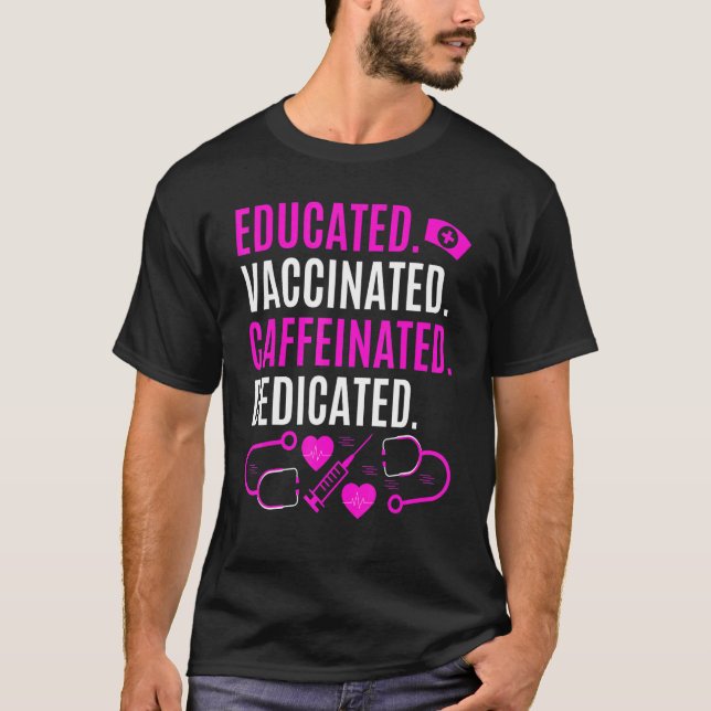 Camiseta Enfermeiro Especializado Em Cafeinado Vacinado (Frente)