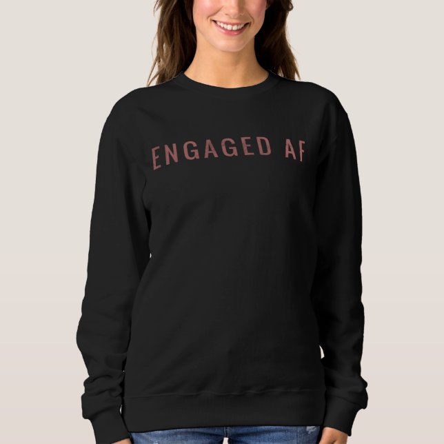 Camiseta Engaged AF Bride Pink Cute Bridesmaid Bachelorette (Frente)