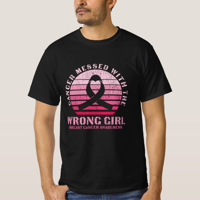 Camiseta Enganada Com A Consciência Errada Do Cancer Da Mam (Frente)