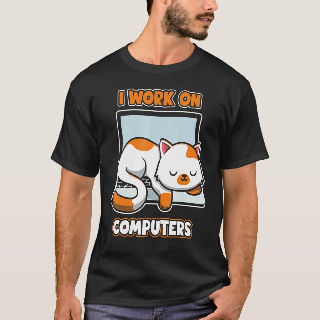 Camiseta Engenheiro de Computadores     Gato I Trabalho em  (Frente)