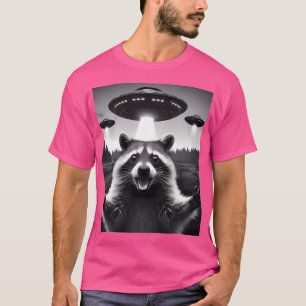 Camiseta Engraçada Alienígena Racoon Ufo Racoon Selfie Com 