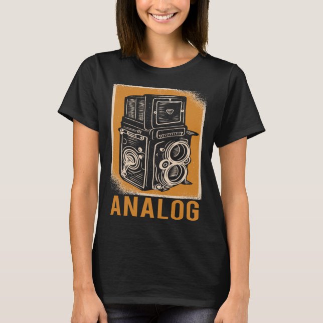 Camiseta Engraçada Cotação Retroativa Válvula De Áudio Anal (Frente)