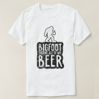 Camiseta engraçada de acampamento do Pé Grande Beb