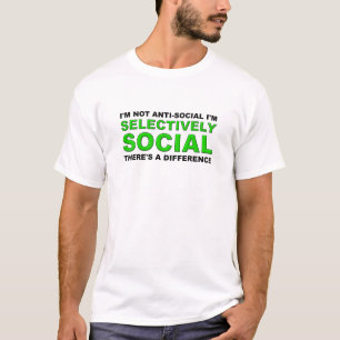 Camiseta engraçada seletivamente social