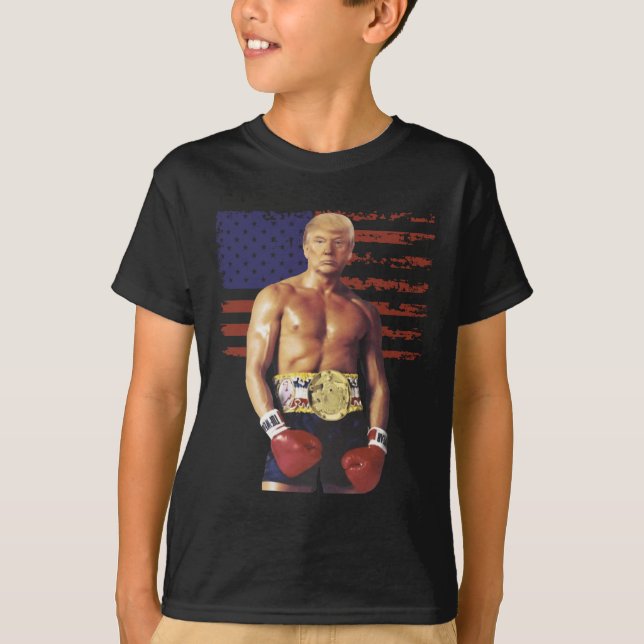 Camiseta Engraçada Trump Rocky Boxer Memer Boxer USA Flag P (Frente)