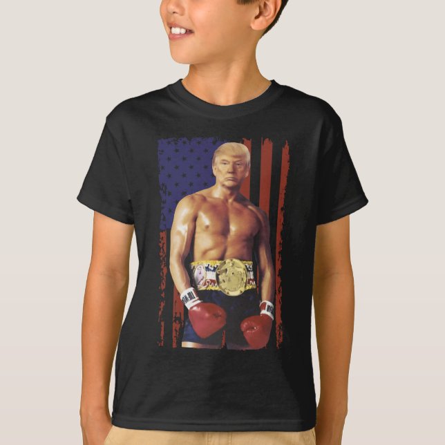 Camiseta Engraçada Trump Rocky Boxer Memer Boxer USA Flag P (Frente)