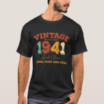 Camiseta Engraçado 1941 Vintage, 84 anos, presente de anive<br><div class="desc">Celebre em estilo com este Adorável design de aniversário Engraçado. Perfeito para aniversários de todas as idades, do marco 21rua, 30, 40º, 50º e além. Projetado para se destacar, este design gráfico faz uma ideia ideal de presente de aniversário para homens e mulheres que amam roupas únicas, divertidas e personalizadas....</div>
