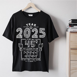 Camiseta Engraçado 2025 anos ao quadrado Cortado Policiais 