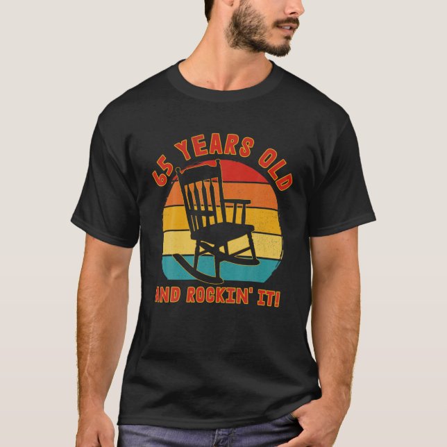 Camiseta Engraçado 65º Aniversário T Retro 65 Anos De Idade (Frente)