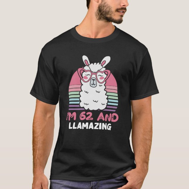 Camiseta Engraçado Adorável Llama 62º Presente De Aniversár (Frente)
