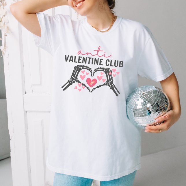 Camiseta Engraçado Anti Valentine Club Gift com mãos no crâ (Criador carregado)