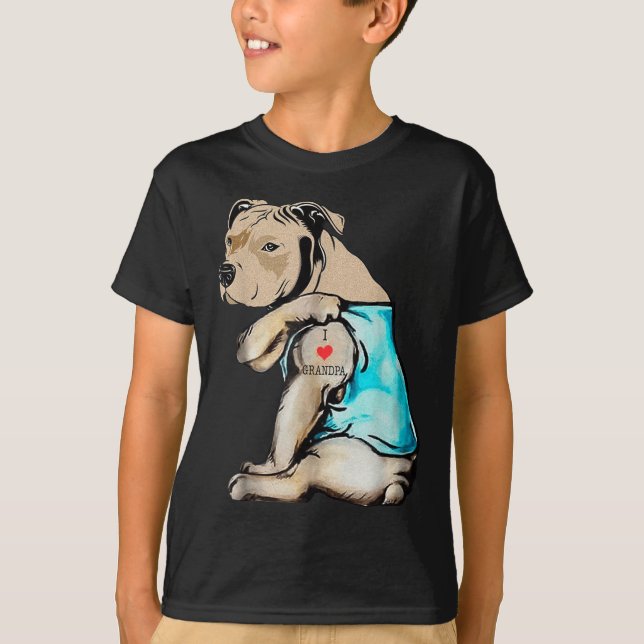 Camiseta Engraçado Cachorro Pitbuloso Adoro Vovô Tattoo Eng (Frente)