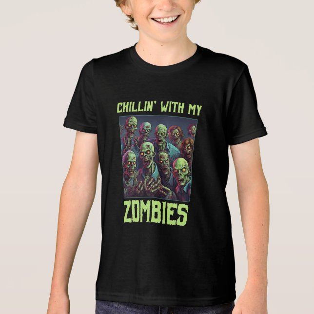 Camiseta Engraçado Chillin Com Meus Zombies (Frente)