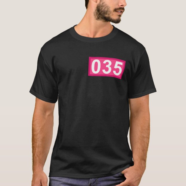 Camiseta Engraçado Dons De 35 Anos Número 035 Patch 35º Nas (Frente)
