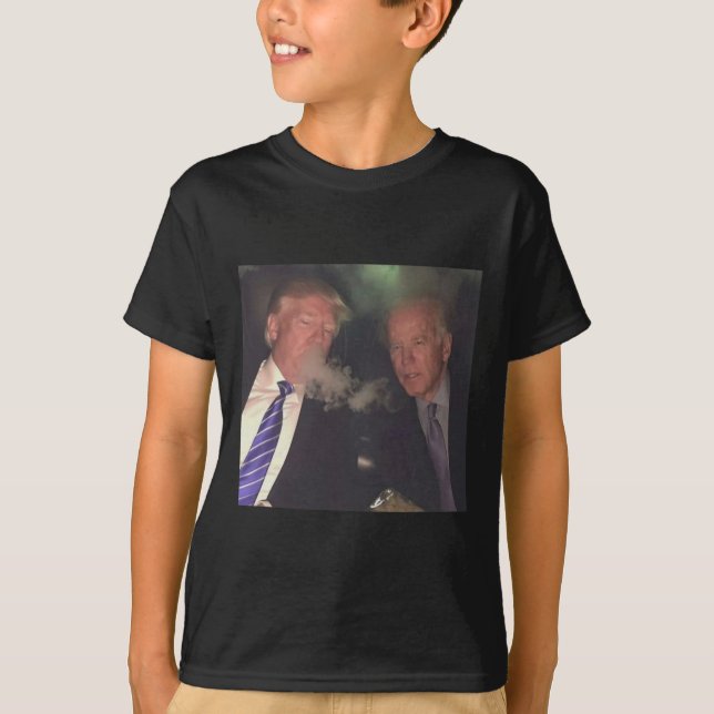 Camiseta Engraçado E Biden Fumando (Frente)
