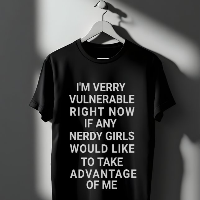 Camiseta Engraçado e Reprodutivo (Criador carregado)