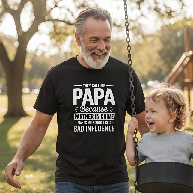 Camiseta Engraçado Eles Me Chamam de Papai Parceiro no Crim (Criador carregado)