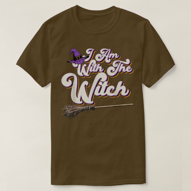 Camiseta Engraçado Eu Estar Com A Bruxa Vassoura Do Hallowe (Frente do Design)