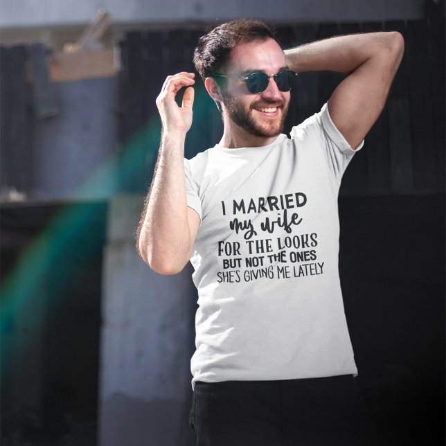 Camiseta Engraçado eu me casar com a minha esposa por causa (Criador carregado)