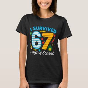 Camiseta Engraçado eu sobrevivi 67 dias de professor da esc