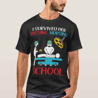 Camiseta Engraçado Eu Sobrevivi A Ela Passando Na Escola De