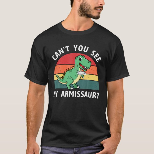 Camiseta Engraçado ficar bem cedo, Braço quebrado não pode  (Frente)