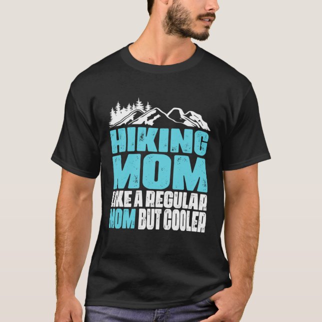 Camiseta Engraçado Ir até a mãe como uma mãe normal, mas ma (Frente)