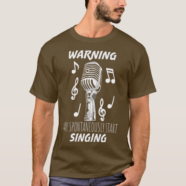 Camiseta Engraçado Karaoke dizendo que o aviso pode ser esp (Frente)