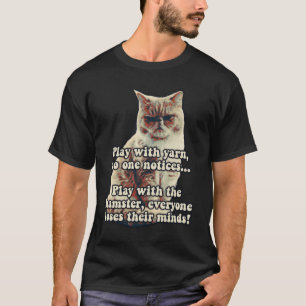 Camiseta Engraçado meme de gato zangado para gatinhos e ama