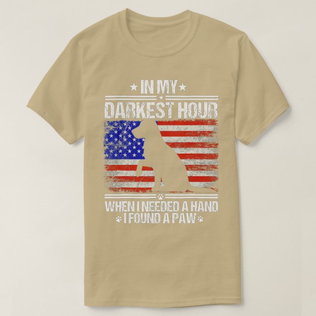 Camiseta engraçado na minha hora mais escura quando eu prec (Frente do Design)