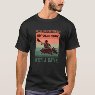 Camiseta Engraçado Nunca Subestimar Um Velho Com Um Kayak