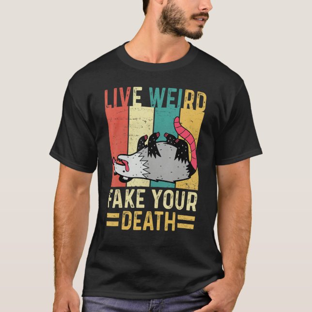 Camiseta Engraçado Ogambm Possum Tee Live Weird Falso Deat (Frente)