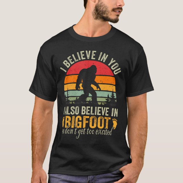 Camiseta Engraçado Pé Grande Dizendo (Frente)