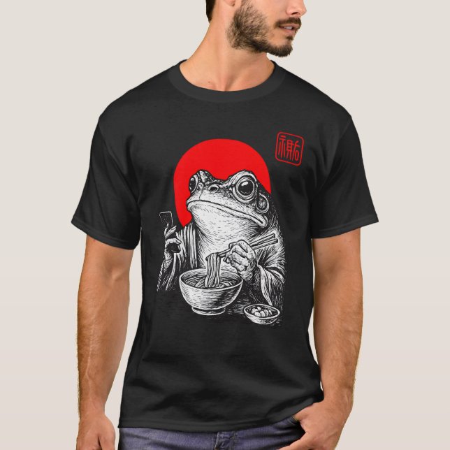 Camiseta Engraçado Sapo Coma Ramen e Rola Arte Telefônica (Frente)