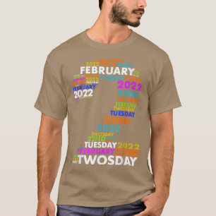 Camiseta Engraçado segundo de fevereiro de 2022 2222 Feliz