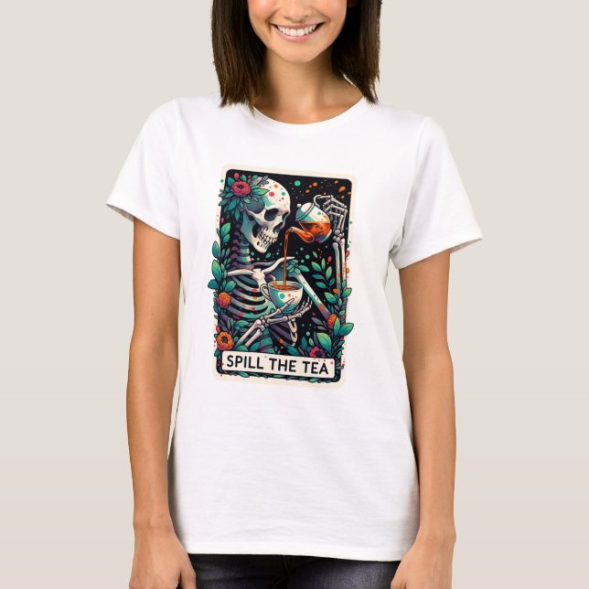 Camiseta Engraçado Skeleton Derramar Tea Tarot (Frente)