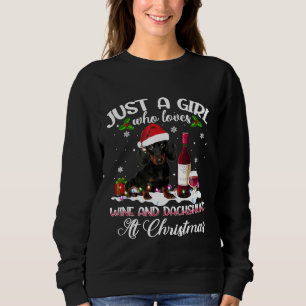 Camiseta Engraçado, Só Uma Menina Que Ama Cristo De Vinho.