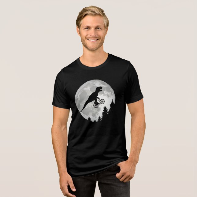Camiseta Engraçado T-Rex voando em bicicleta com lua cheia (Frente Completa)